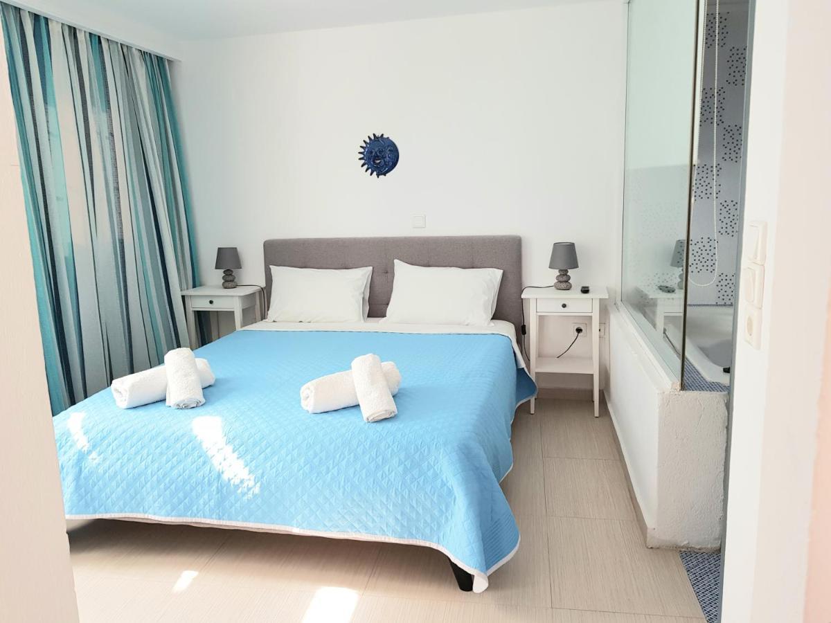 White & Blue Appartement Perivolos  Buitenkant foto