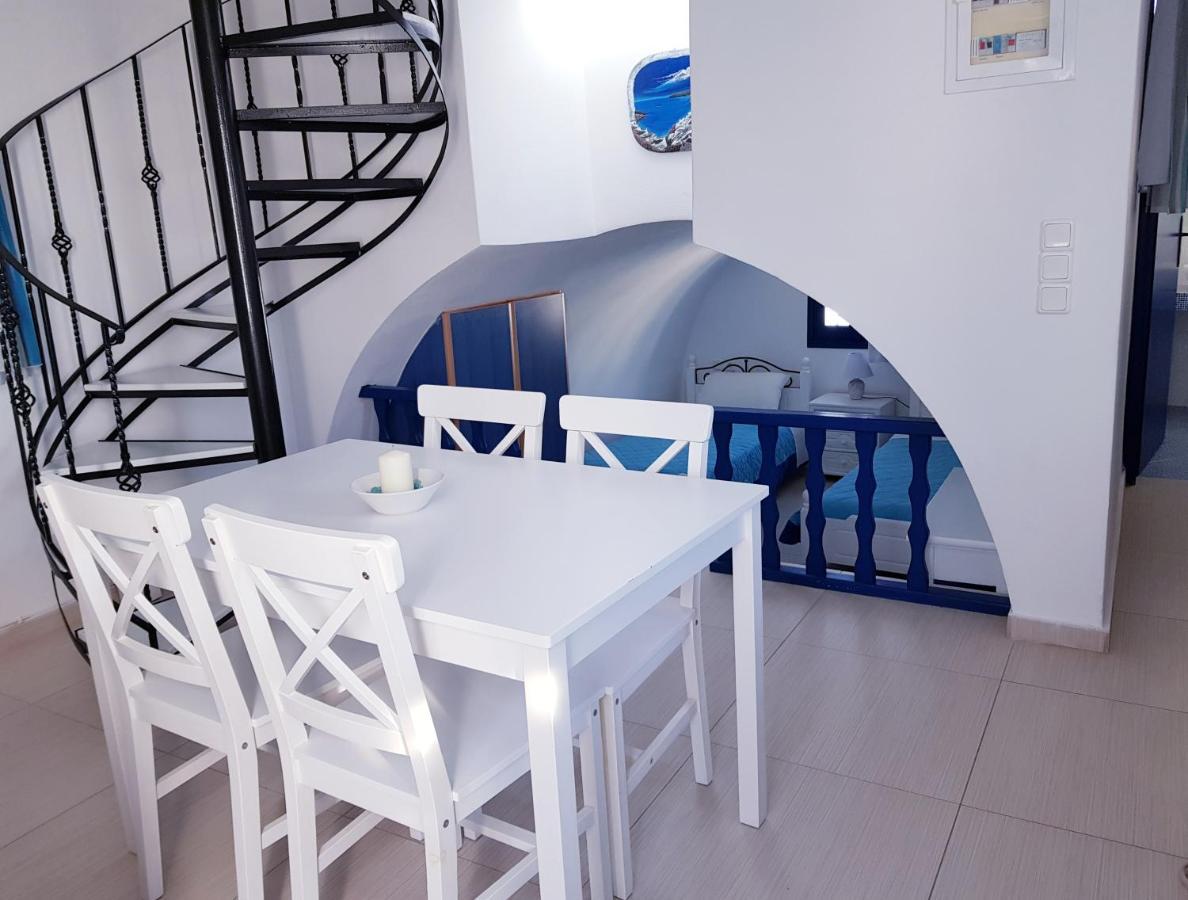 White & Blue Appartement Perivolos  Buitenkant foto